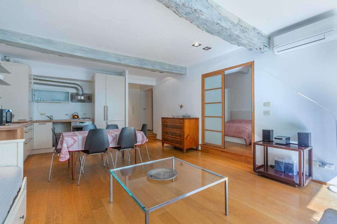 Pleasant Central Apartment With Garden بولونيا المظهر الخارجي الصورة