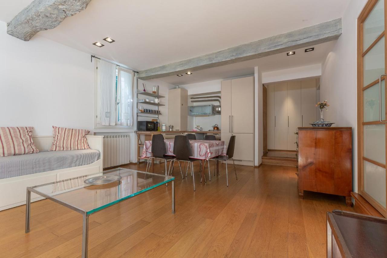 Pleasant Central Apartment With Garden بولونيا المظهر الخارجي الصورة